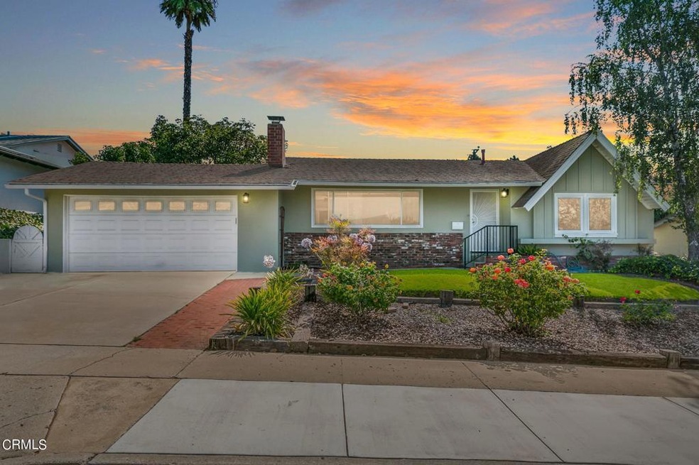 1-web-or-mls-UpmarketMedia_210FairfaxTwi