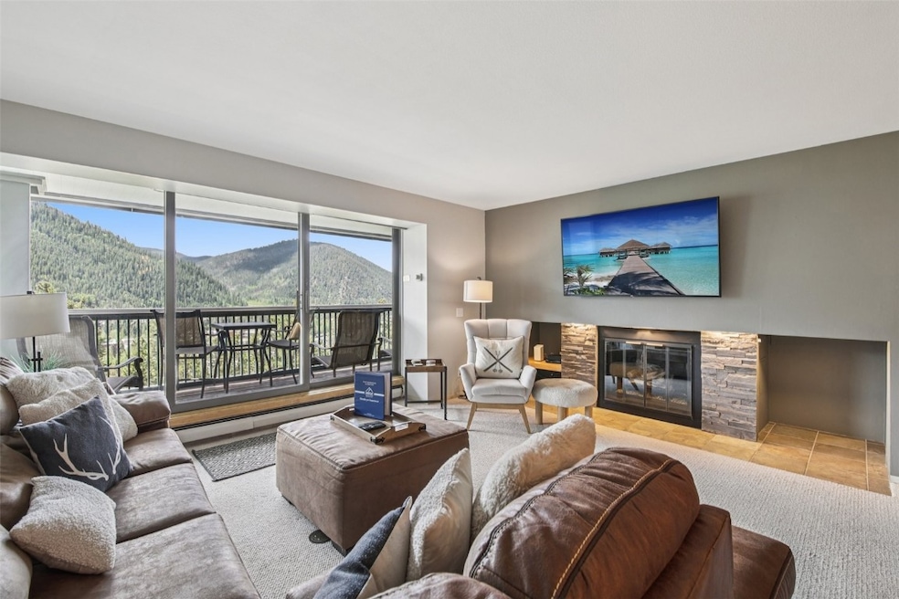 For Sale $950,000