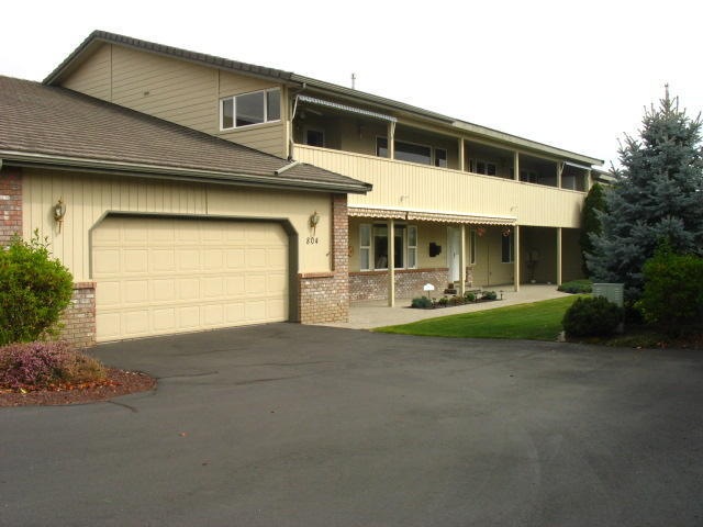 1380 Eastmont Ave unit 804, East Wenatchee, WA 98802 - photo 1