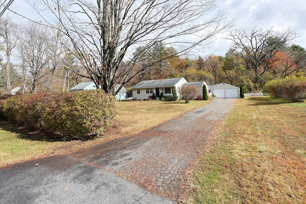 16 E New Lenox Rd, Lenox, MA 01240 - photo 1