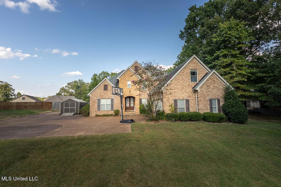 2670 Emerald Way Dr, Hernando, MS 38632 - photo 1