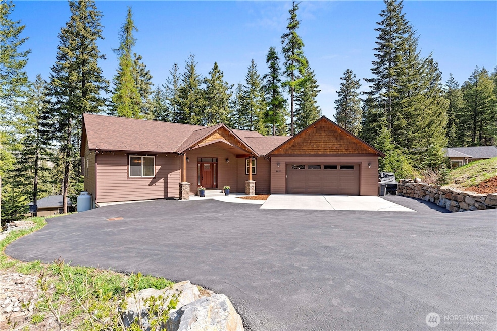For Sale $925,000