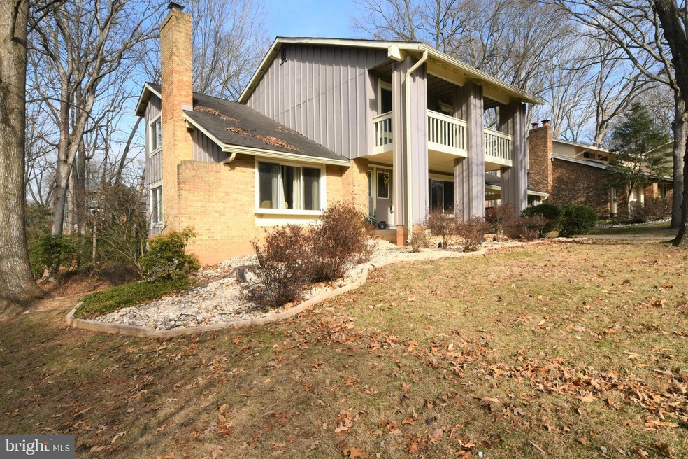 10516 Arrowood St, Fairfax, VA 22032 - photo 1