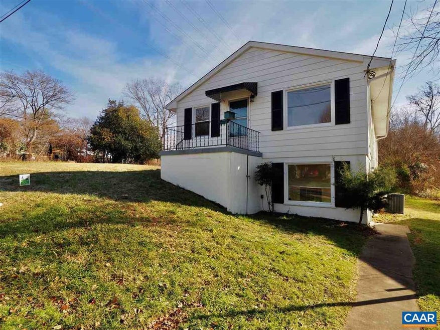 1112 Holmes Ave, Charlottesville, VA 22901 - photo 1