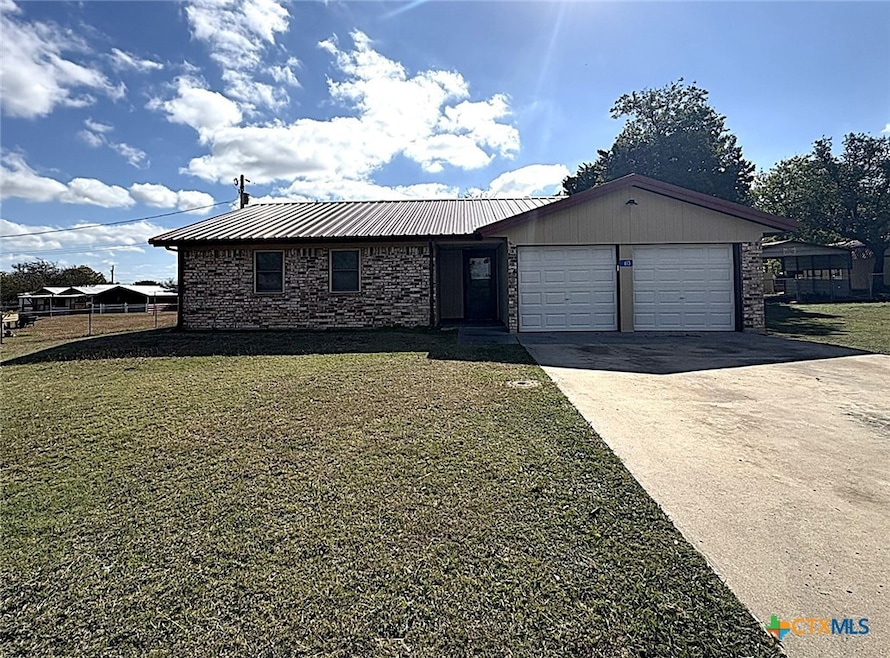 613 County Road 4876, Copperas Cove, TX 76522 - photo 1