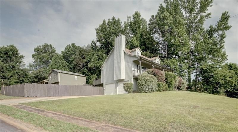 2332 Targa Ln SW, Marietta, GA 30064 - photo 1