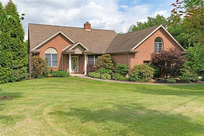 Welcome to 135 Kerr Drive, tranquility, serenity a
