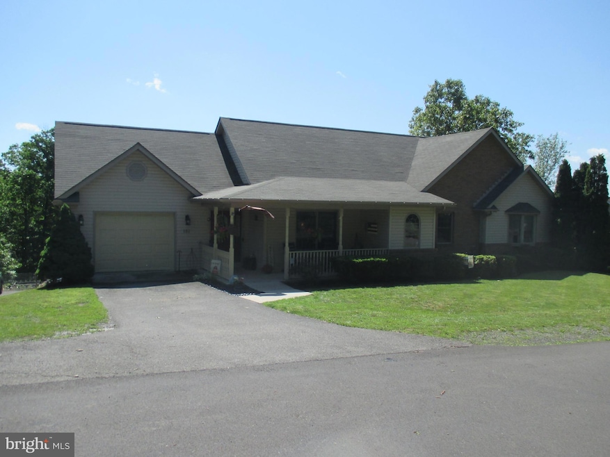 Pending $349,900