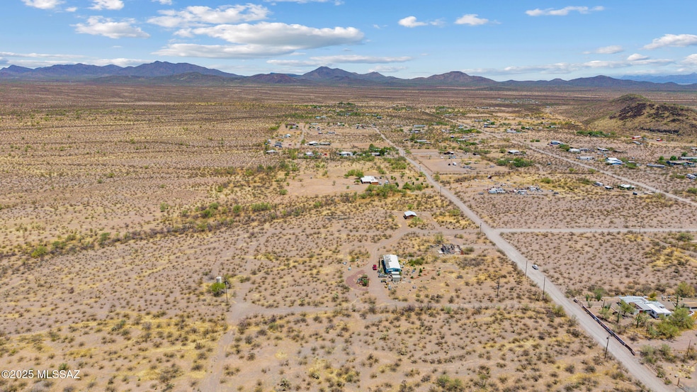 1_8538 s fuller rd-001