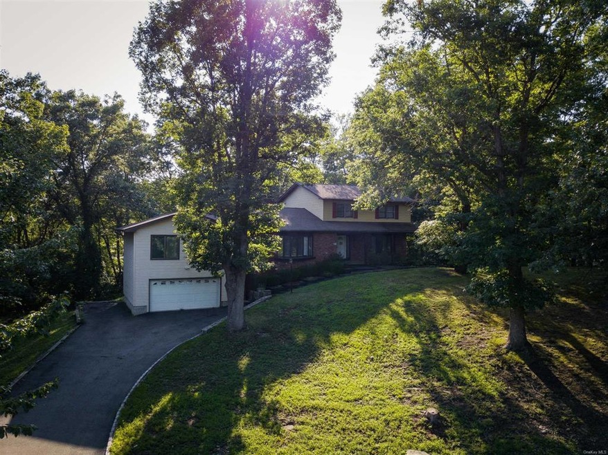 138 Brannon Place, Wappingers Falls, NY 12590 - photo 1