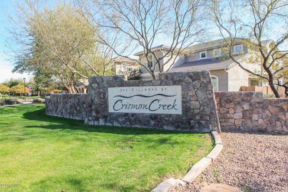 Crismon Creek Sign