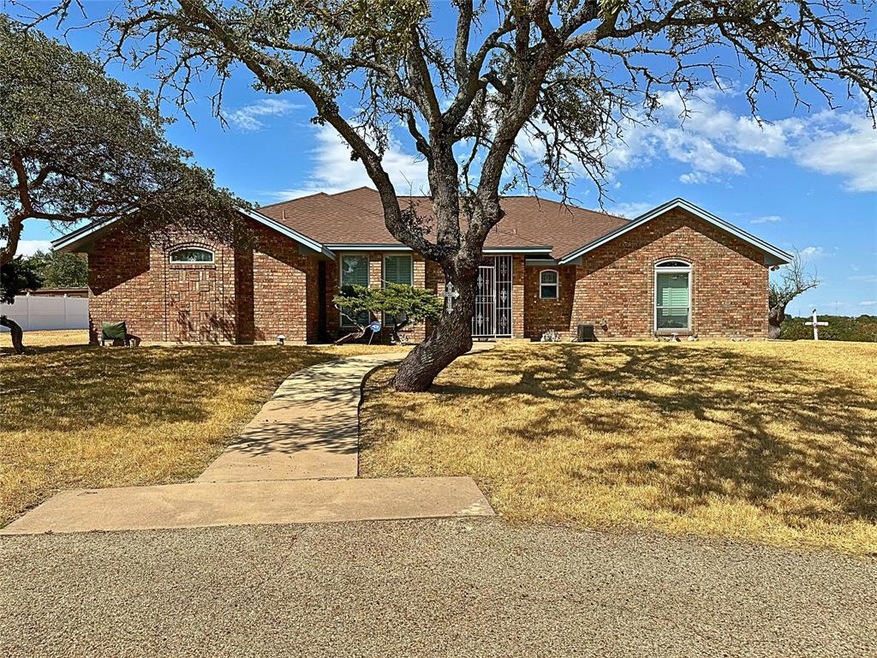 2806 Ogletree Pass, Copperas Cove, TX 76522 - photo 1