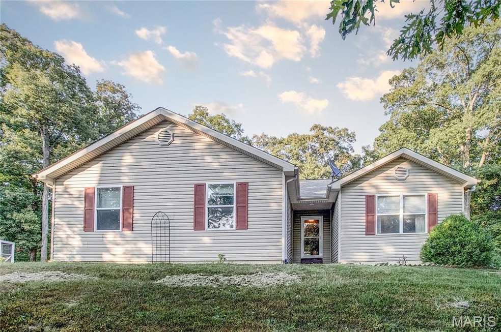 Under Contract $439,000