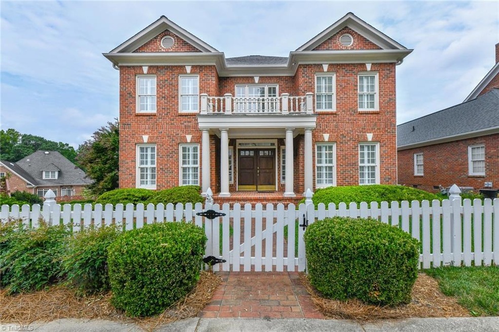 19 Thimbleberry Square, Greensboro, NC 27455 - photo 1