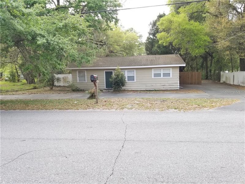 4814 Clewis Ave, Tampa, FL 33610 - photo 1