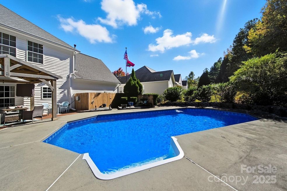 1930 Wilrose Place, Matthews, NC 28105 - photo 1