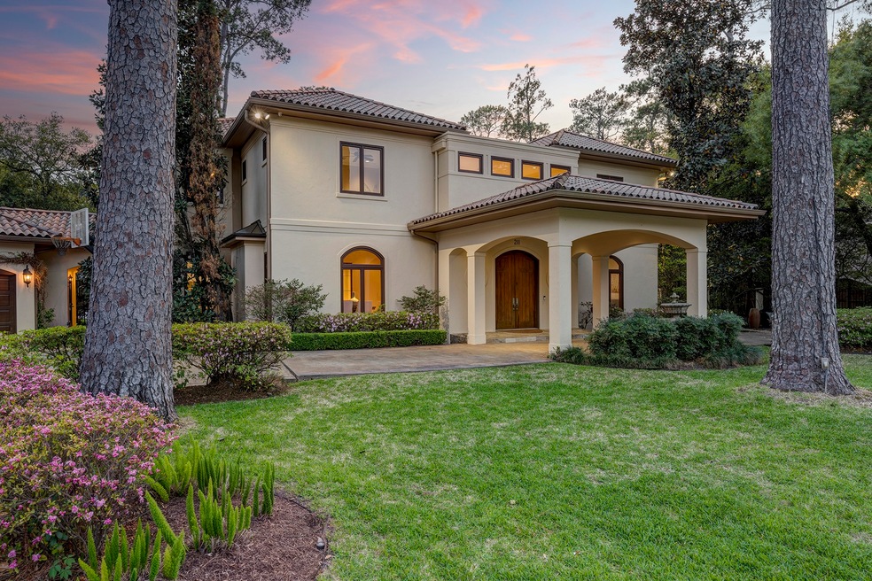 211 Kilts Dr, Houston, TX 77024 - photo 1