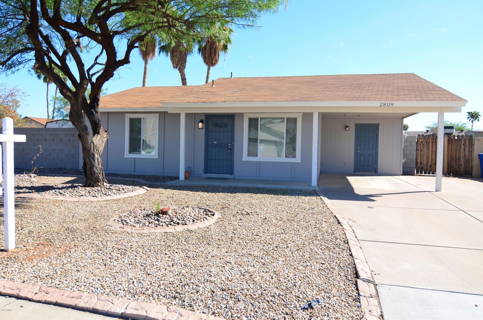 2809 N Pennington Dr, Chandler, AZ 85224 - photo 1