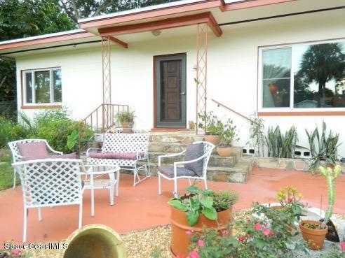 Front Yard Patio