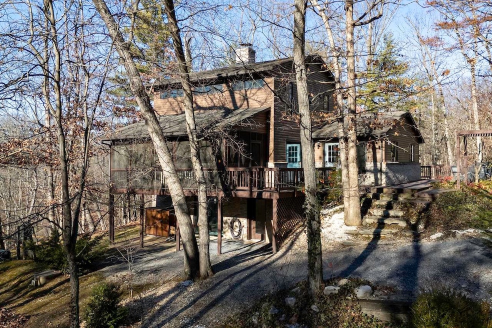 344 Forest Hill Ln, New Market, VA 22844 - photo 1