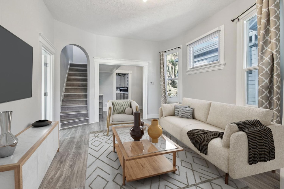 3133 Harrison St, Oakland, CA 94611 - photo 1