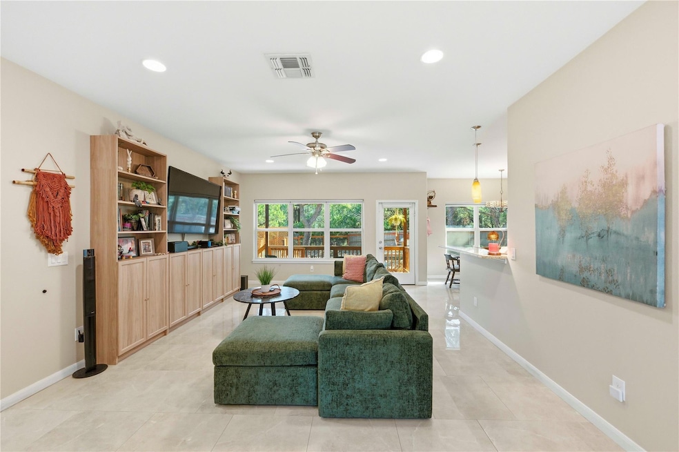 541 Lasso Loop, Canyon Lake, TX 78133 - photo 1