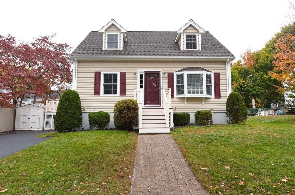 65 Apple Tree Ln, Weymouth, MA 02188 - photo 1