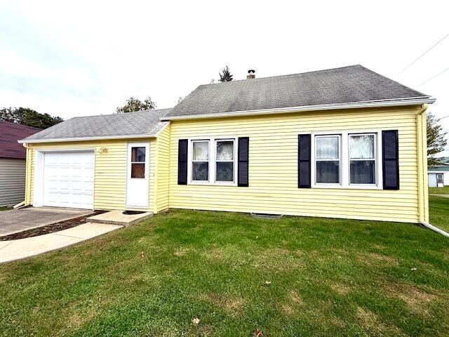 307 S Winnebago St, Caledonia, MN 55921 - photo 1