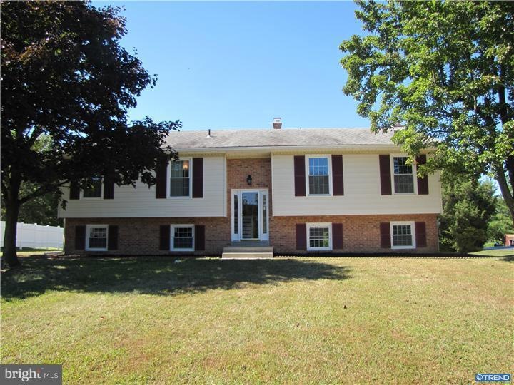 15 Melody Dr, Newark, DE 19702 - photo 1