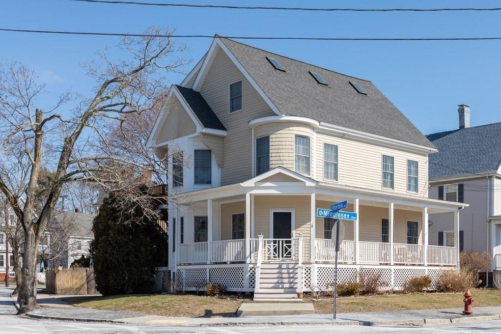 32 Middlesex Ave unit 1, Swampscott, MA 01907 - photo 1