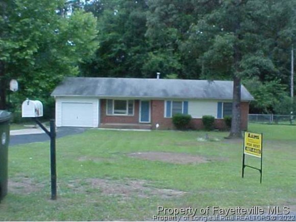 241 Brewster Dr, Fayetteville, NC 28303 - photo 1