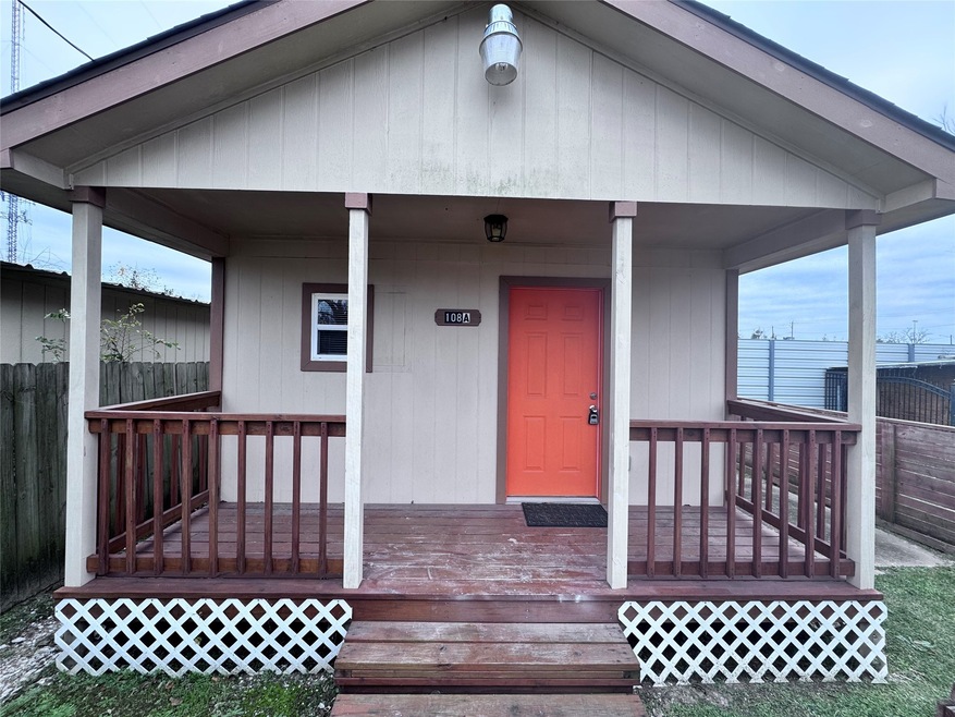 108 Neyland St unit A, Houston, TX 77022 - photo 1