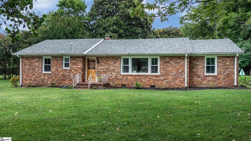 1 Fairlane Dr, Mauldin, SC 29662 - photo 1