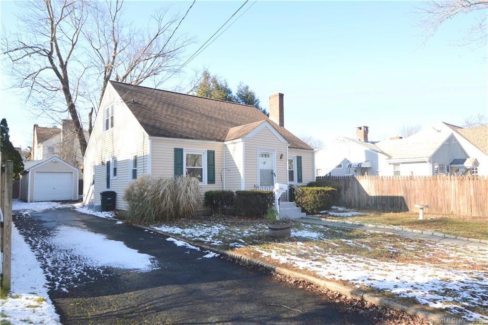 140 Courtland Hill St, Stamford, CT 06906 - photo 1