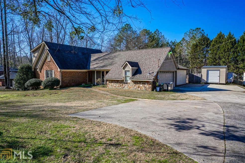 2083 Graham Rd, Macon, GA 31211 - photo 1