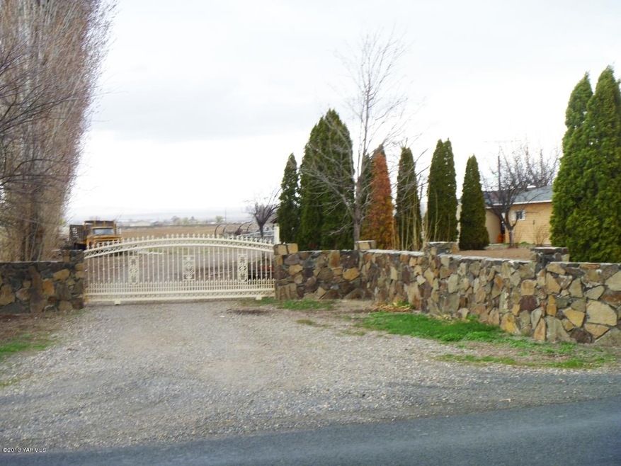 166902 Johnson Road, Prosser