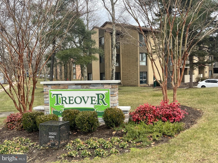 6081 Majors Ln unit 11, Columbia, MD 21045 - photo 1