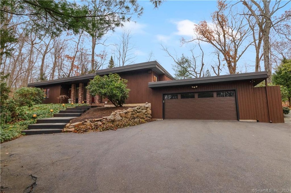 3 Fir Tree Dr, Branford, CT 06405 - photo 1