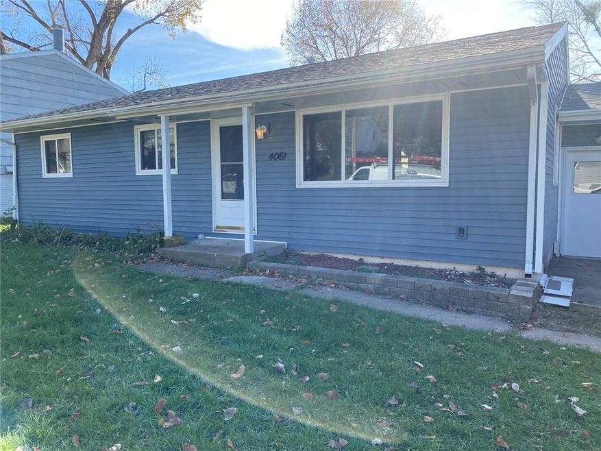 4061 Vine Ave SE, Cedar Rapids, IA 52403 - photo 1