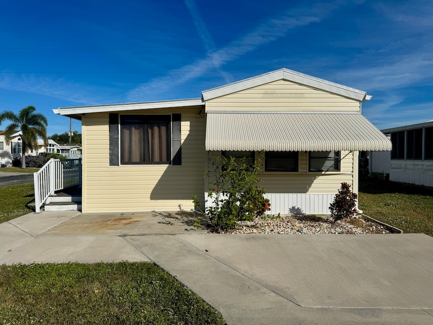 168 Tangerine Rd, Palmetto, FL 34221 - photo 1