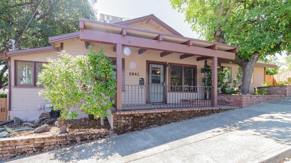 2061 Shasta St, Redding, CA 96001 - photo 1