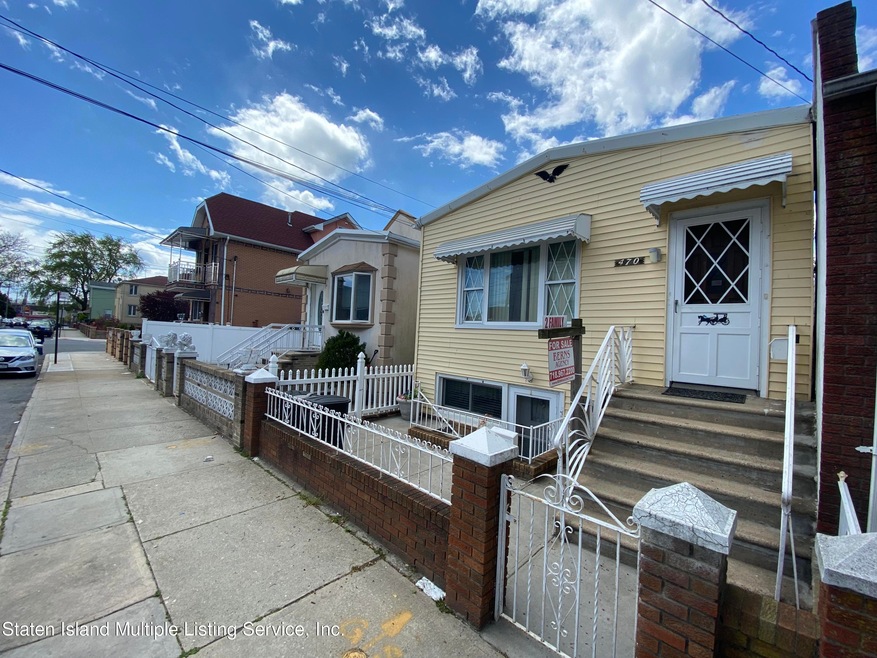 Sold $699,888 • Co-Listing Agent