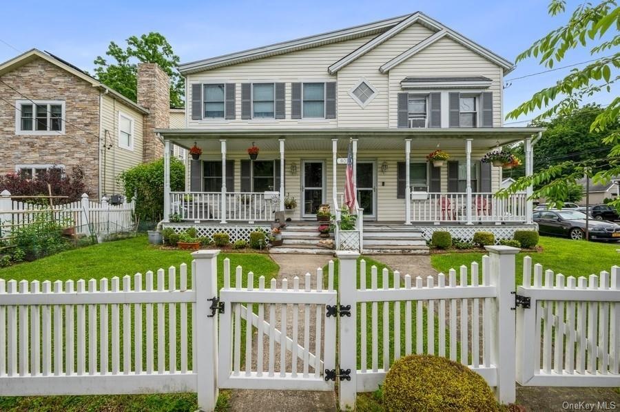 805 N Barry Ave unit 1, Mamaroneck, NY 10543 - photo 1