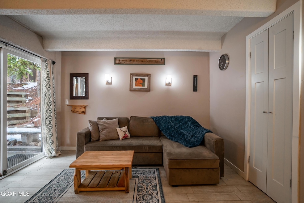 34.Living_Room_5
