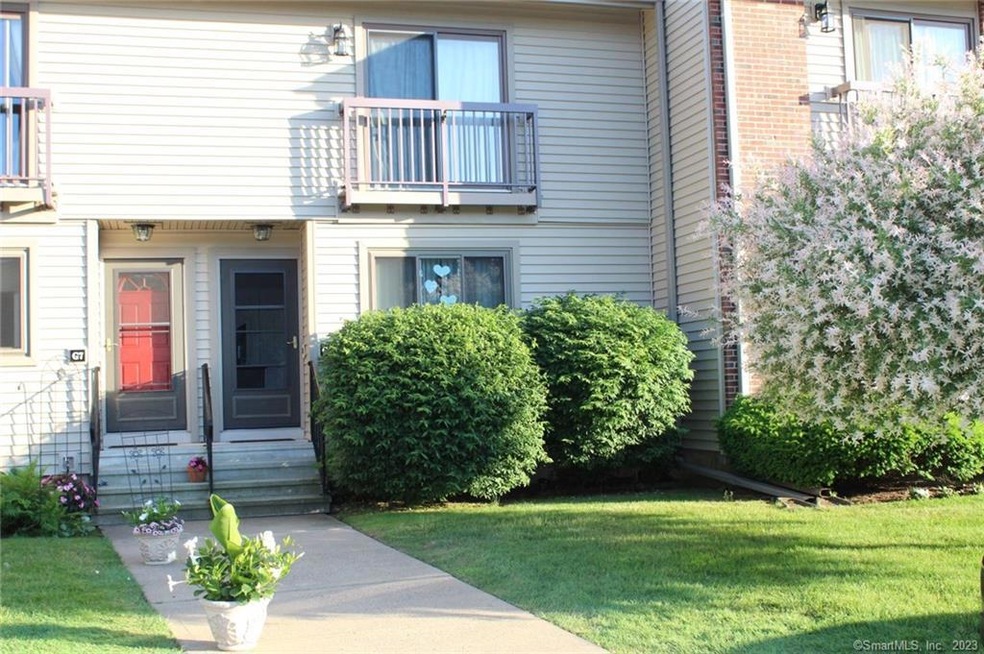 330 Merwin Ave unit G6, Milford, CT 06460 - photo 1