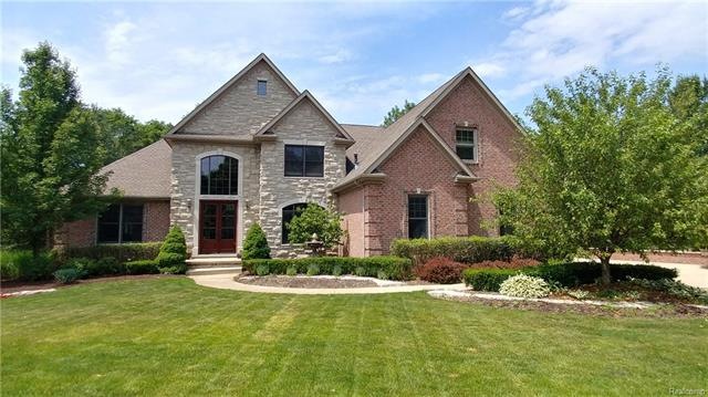 Grand Home that is packed with all modern day cone