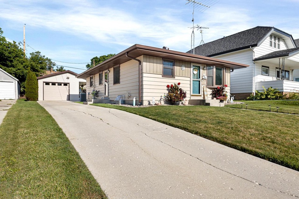 Front of Home & Garage