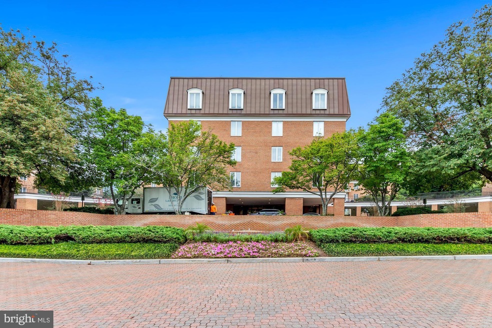8101 Connecticut Ave unit C400, Chevy Chase, MD 20815 - photo 1