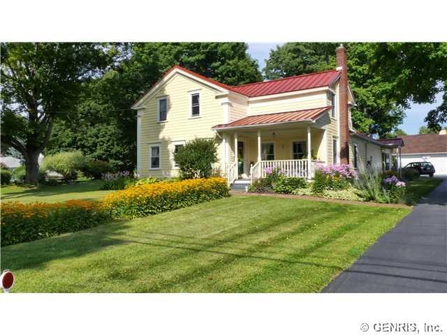Exterior Front Welcome to 1530 Middle Road Rush NY