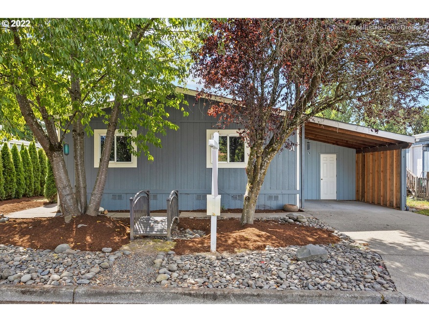 300 S Everest Rd unit 31, Newberg, OR 97132 - photo 1